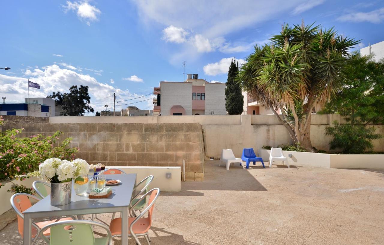 Ferienwohnung Light And Bright St Julians Central 1 San Ġiljan Exterior foto